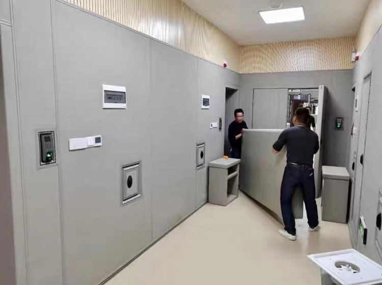 軟包廠家審訊室防撞軟包的優(yōu)勢，納米棉防撞軟包