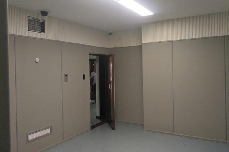 辦案區(qū)防撞軟包正確施工方法，審訊室，談話室，留置室軟包廠家